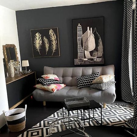 Le Chic Apartment Lourdes Ngoại thất bức ảnh